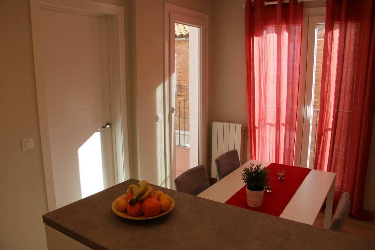 Casa Tomas - Lovely Townhouse In Кембрилс Екстериор снимка